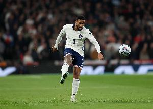 概念神健康詹姆斯!25岁詹皇本赛季仅出战16场,3粒进球个个精彩