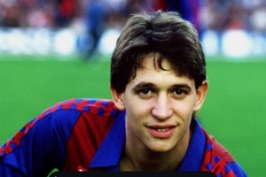 必一运动登录入口-欢迎加盟巴萨！莱因克尔社媒头像更换为自己与拉什福德的拼接照片