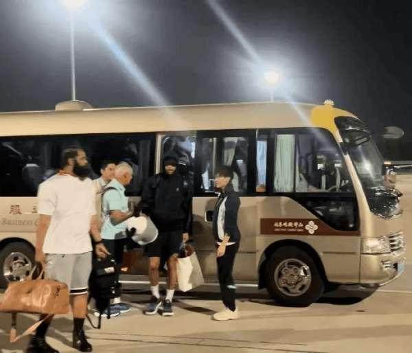 1726184471424021957.jpg kuli.jpg